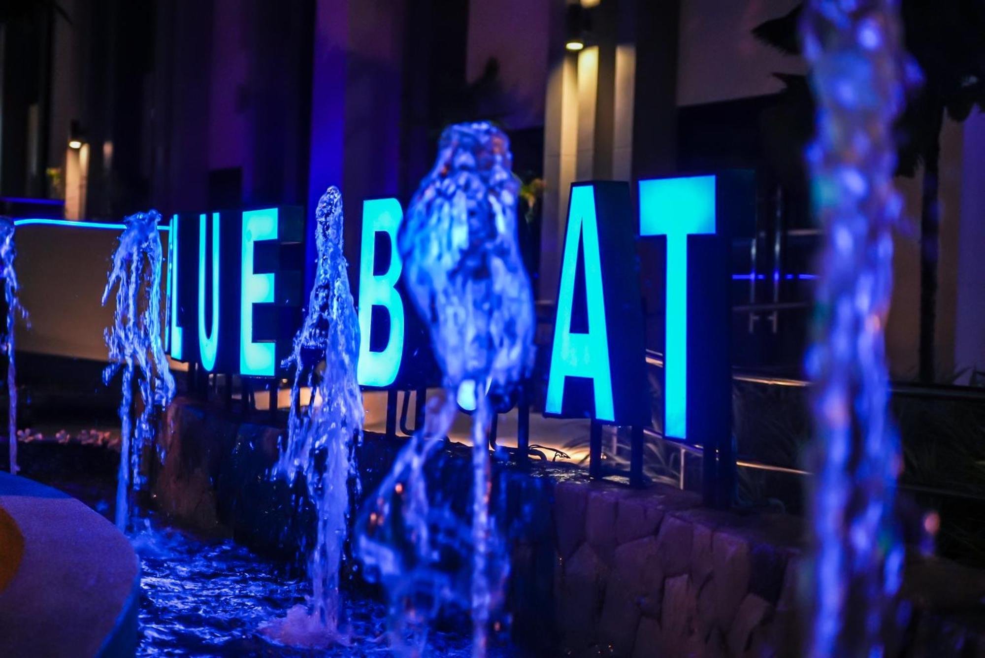 Blue Boat Hotel Jc Pattaya Exteriör bild