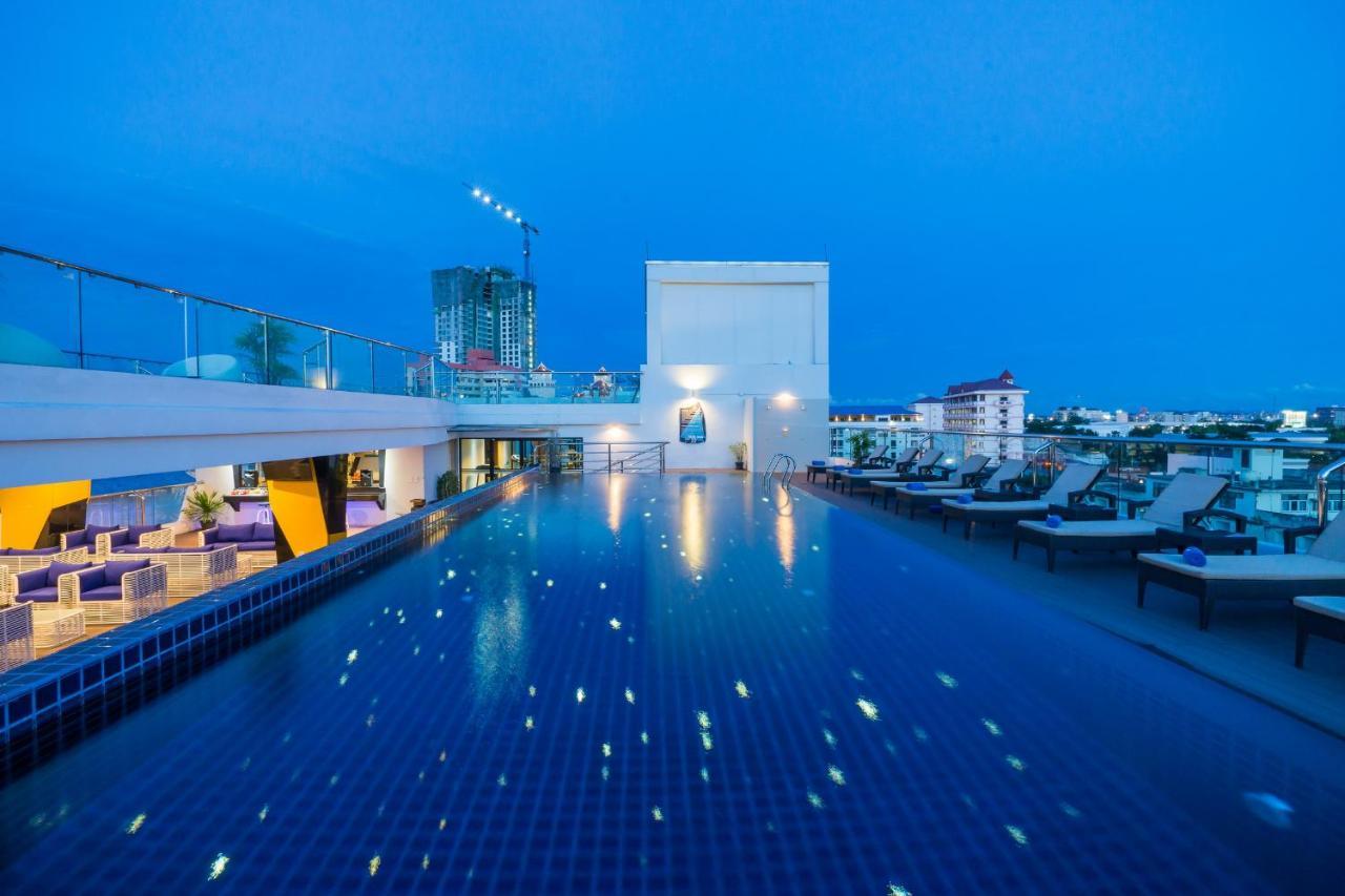 Blue Boat Hotel Jc Pattaya Exteriör bild